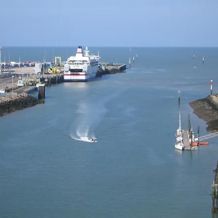 Joli Au Calme Dans Un Jardin Privatif Σπίτι διακοπών Ouistreham