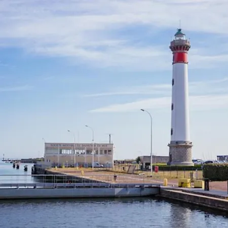 Joli Au Calme Dans Un Jardin Privatif Σπίτι διακοπών Ouistreham
